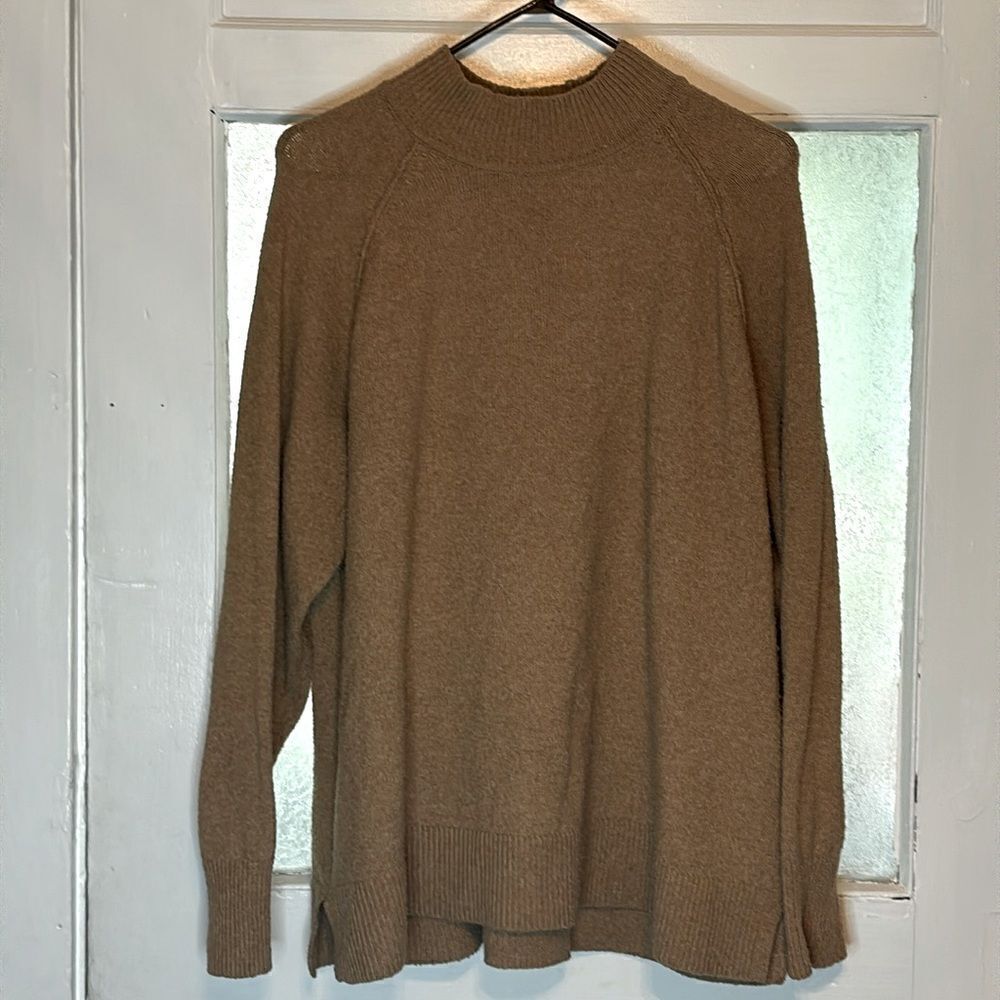 Sonoma Women’s Tan Mock Turtleneck Oversized pullover sweater size XXL